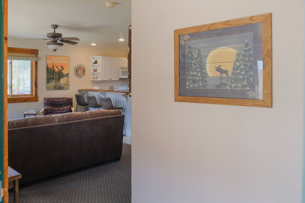 Photo of Livingroom in Grand Lake