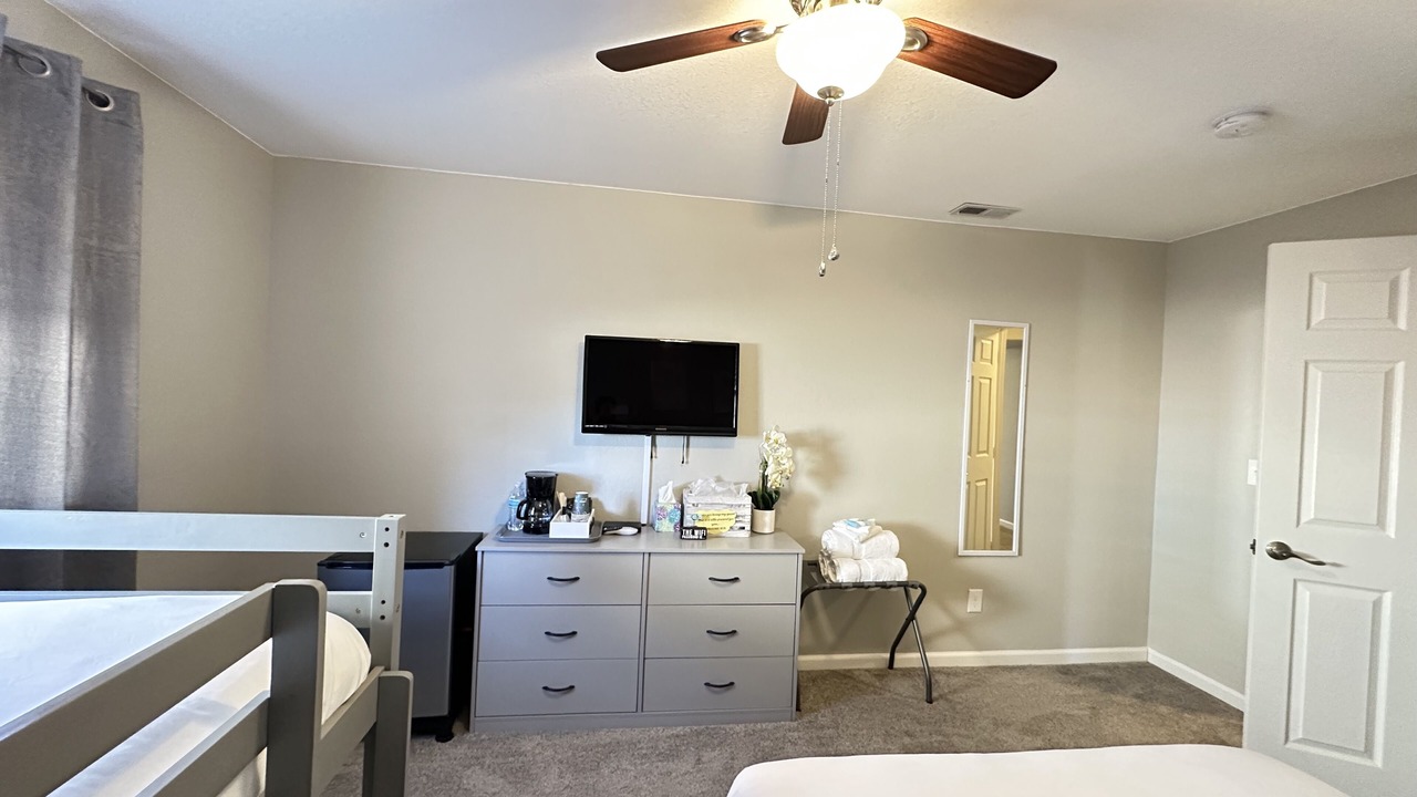 Photo of Livingroom in Pueblo West