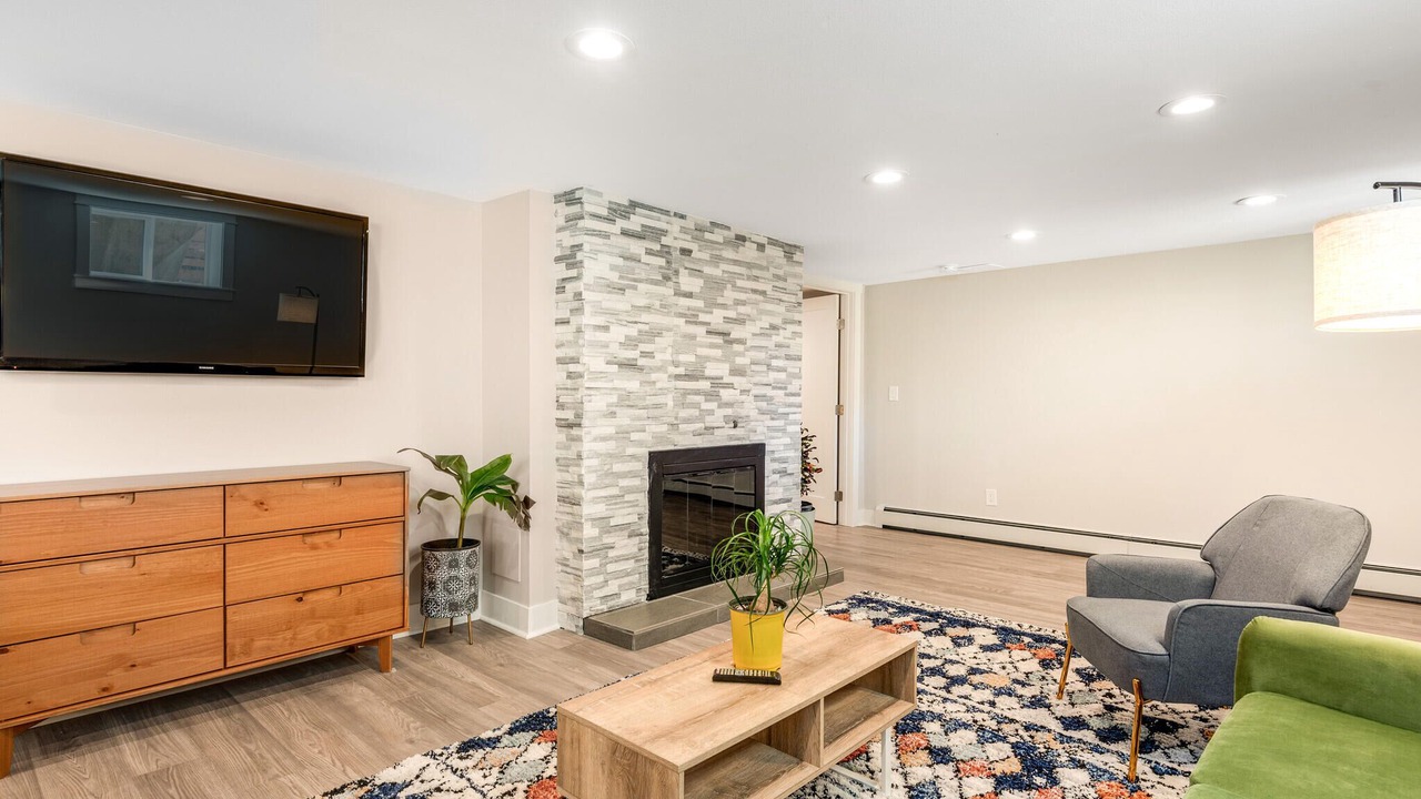 Photo of Livingroom in Sloan Lake