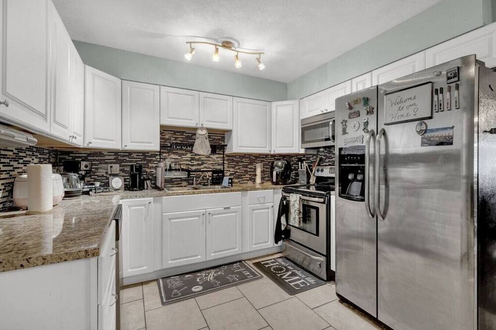 Photo of Kitchen in Southeast Colorado Springs