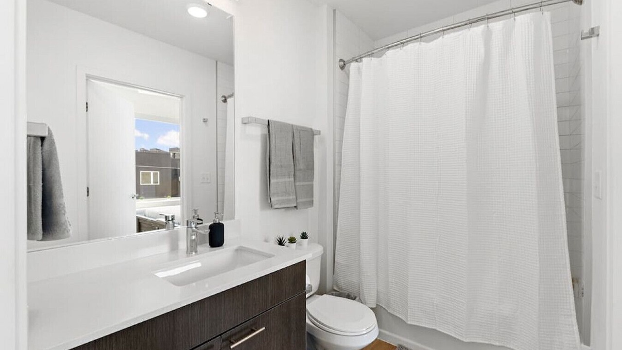 Photo of Bathroom in West Colfax