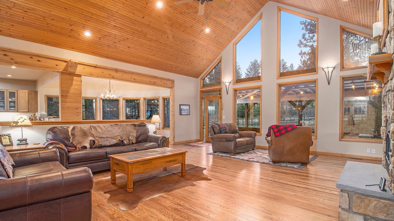 Photo of Livingroom in Perry Park