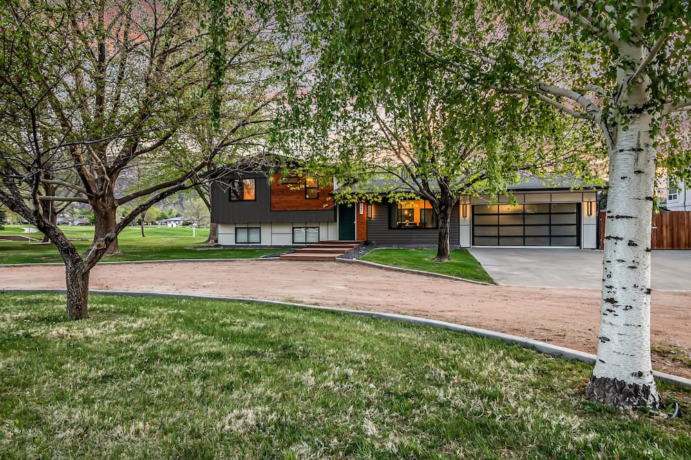 Photo of Outdoor in Redlands