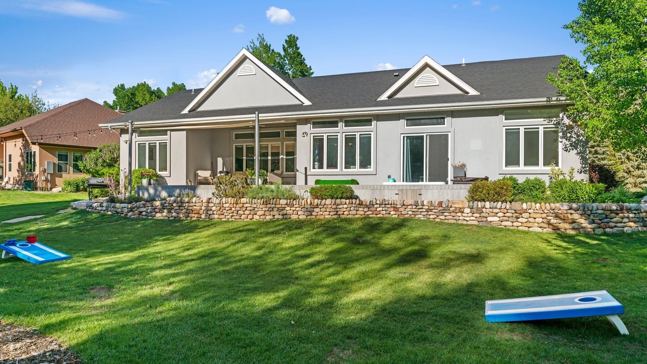 Photo of Outdoor in Dalton Ranch