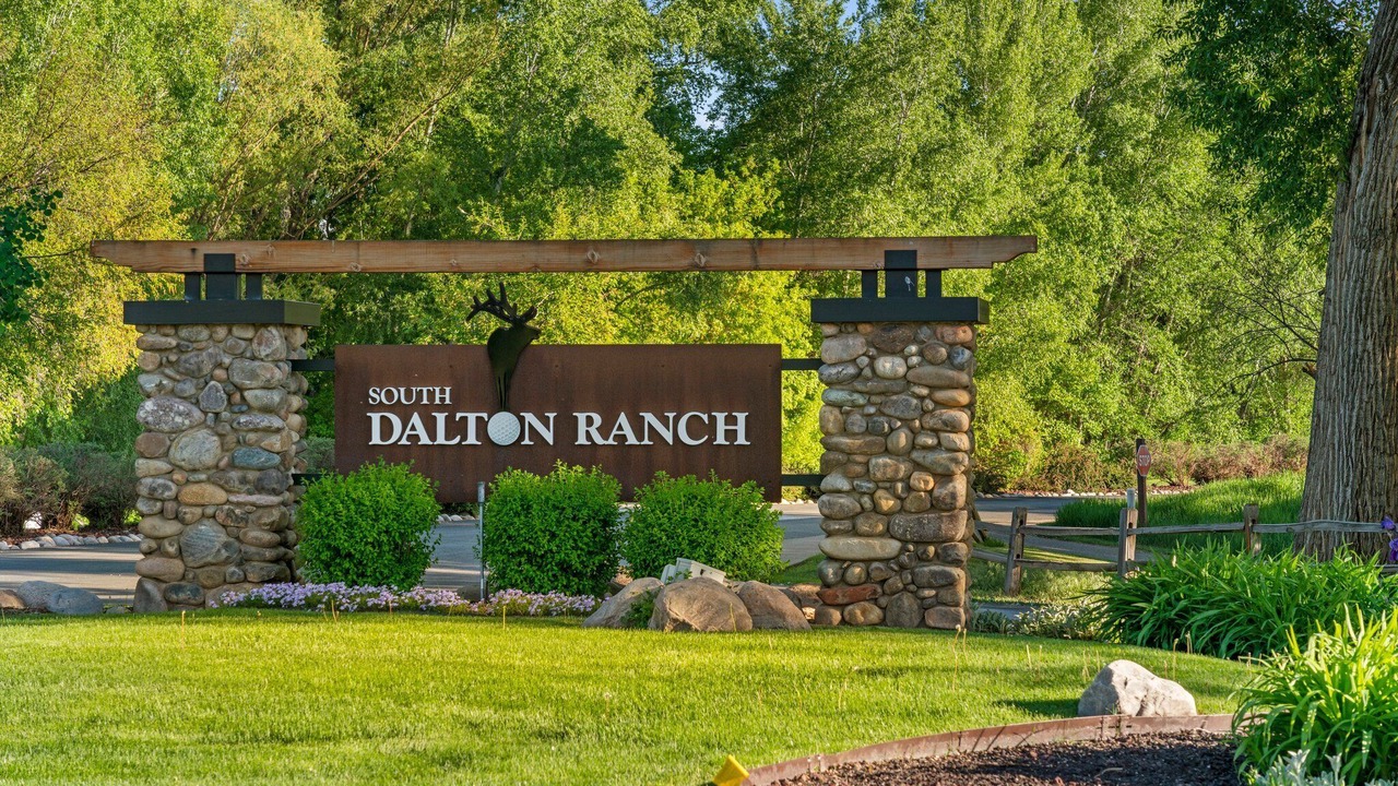 Photo of Outdoor in Dalton Ranch