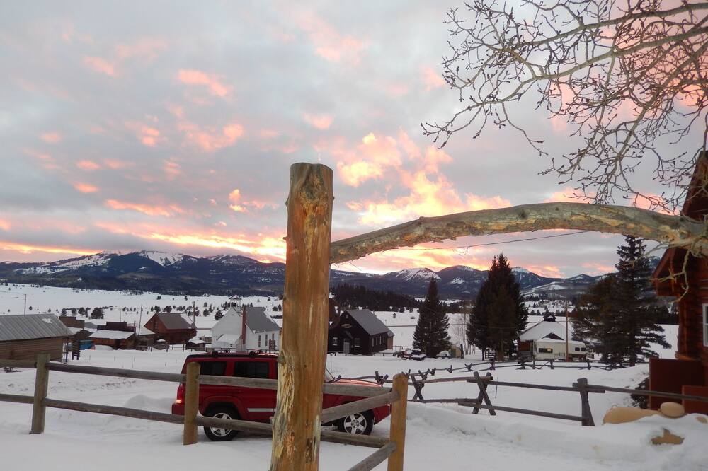 Photo of Outdoor in Clark