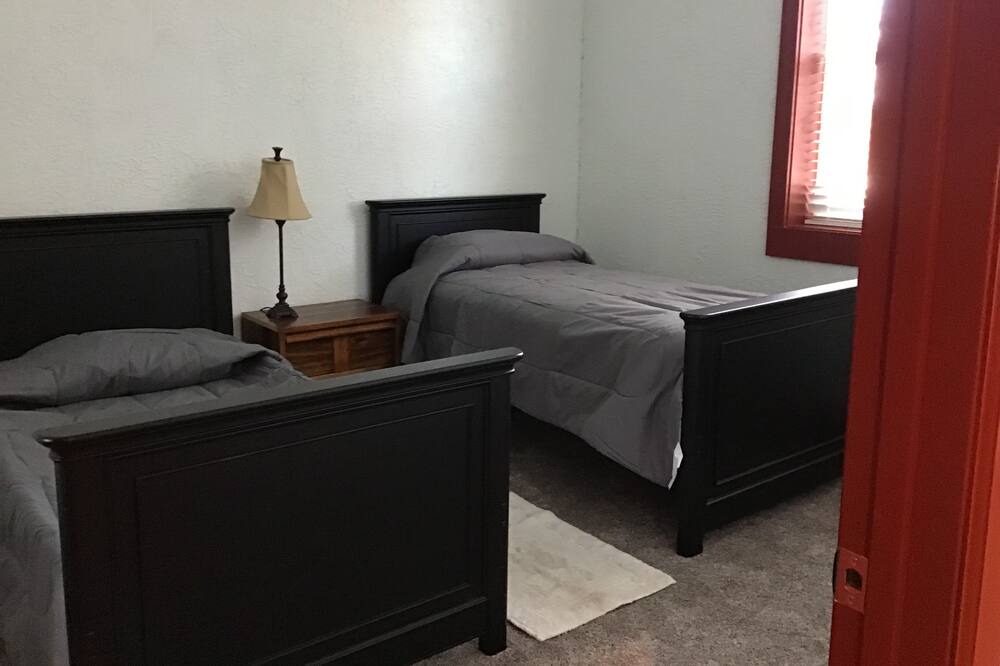 Photo of Bedroom in Fort Morgan