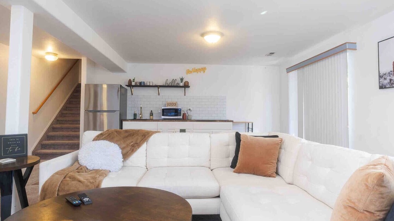 Photo of Livingroom in Stetson Hills