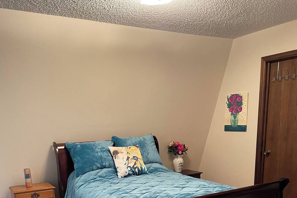 Photo of Bedroom in Beulah