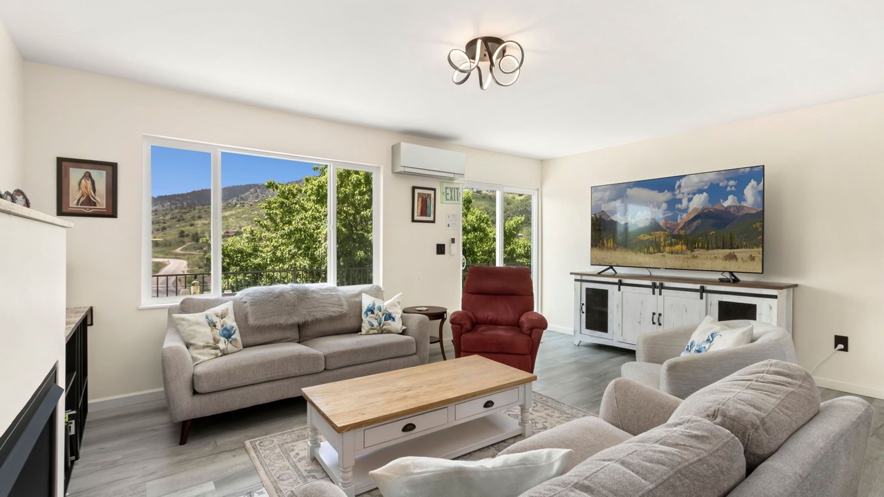 Photo of Livingroom in Fort Collins