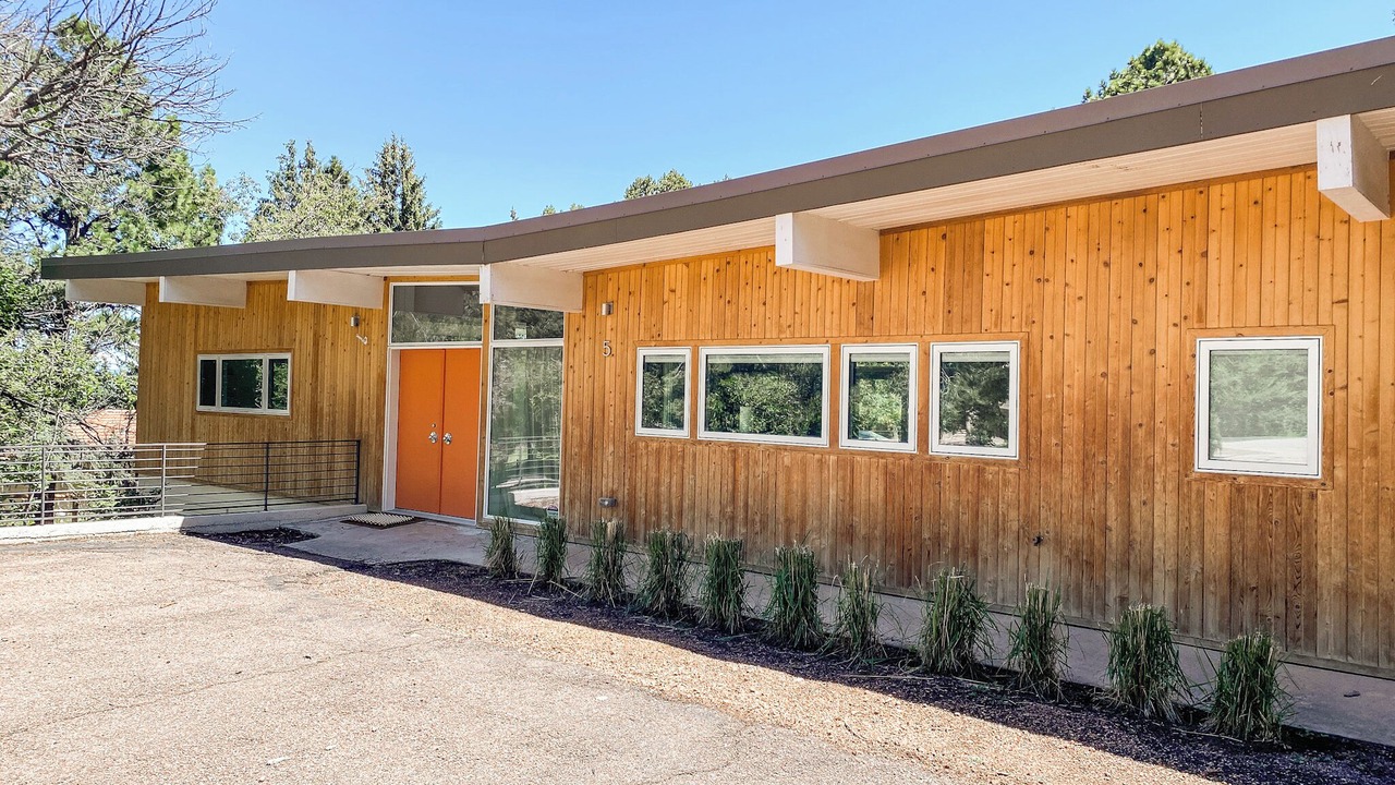 Photo of Outdoor in Broadmoor