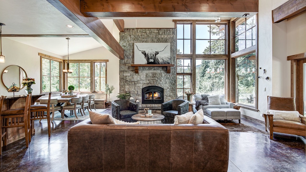 Photo of Livingroom in Blue River