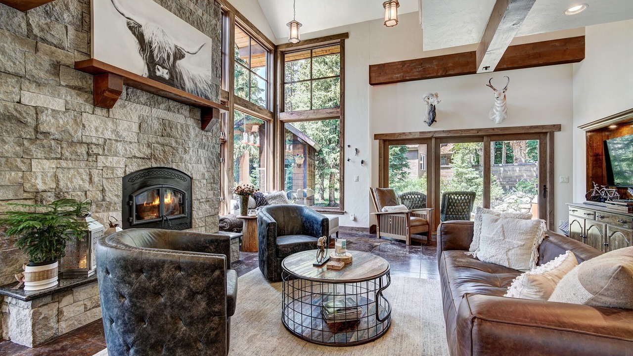 Photo of Livingroom in Blue River