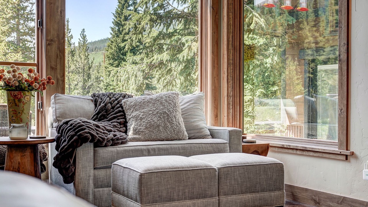 Photo of Livingroom in Blue River