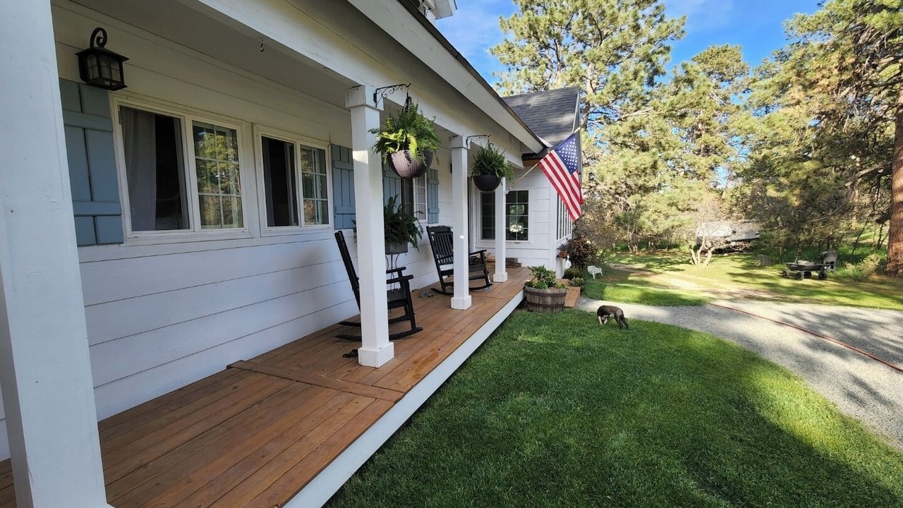 Photo of Outdoor in Larkspur