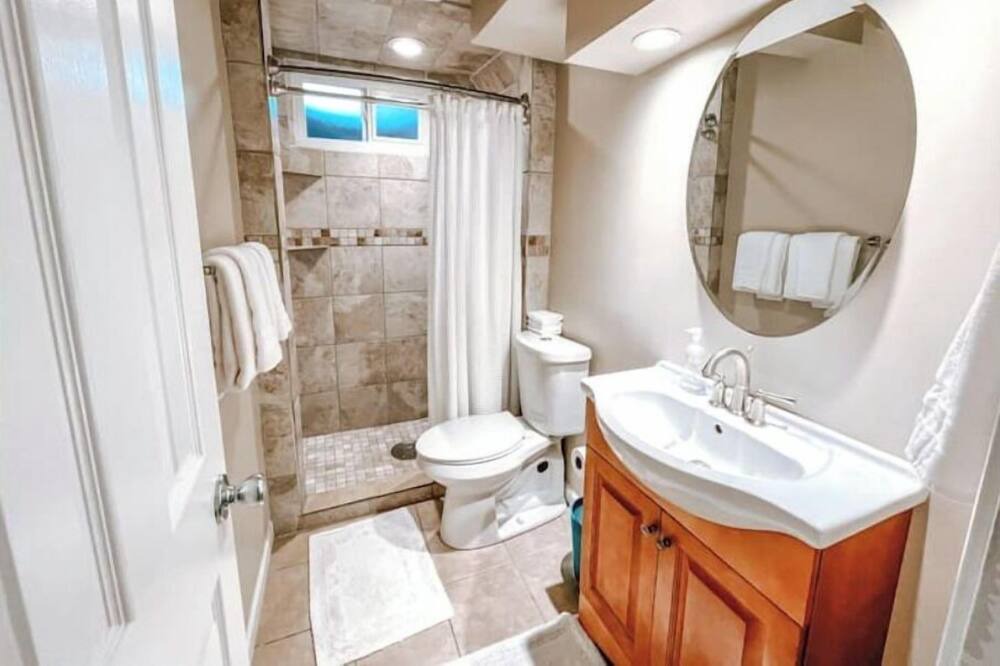 Photo of Bathroom in South Westminster