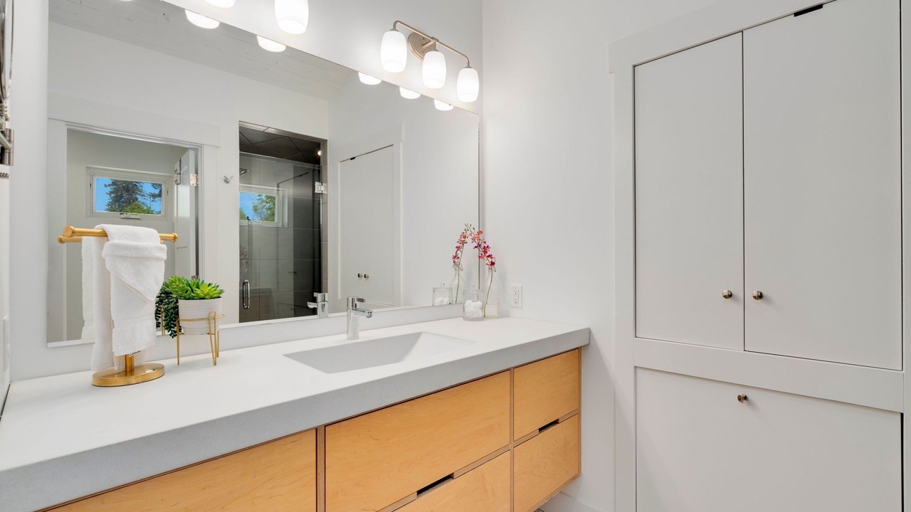Photo of Bathroom in University Park