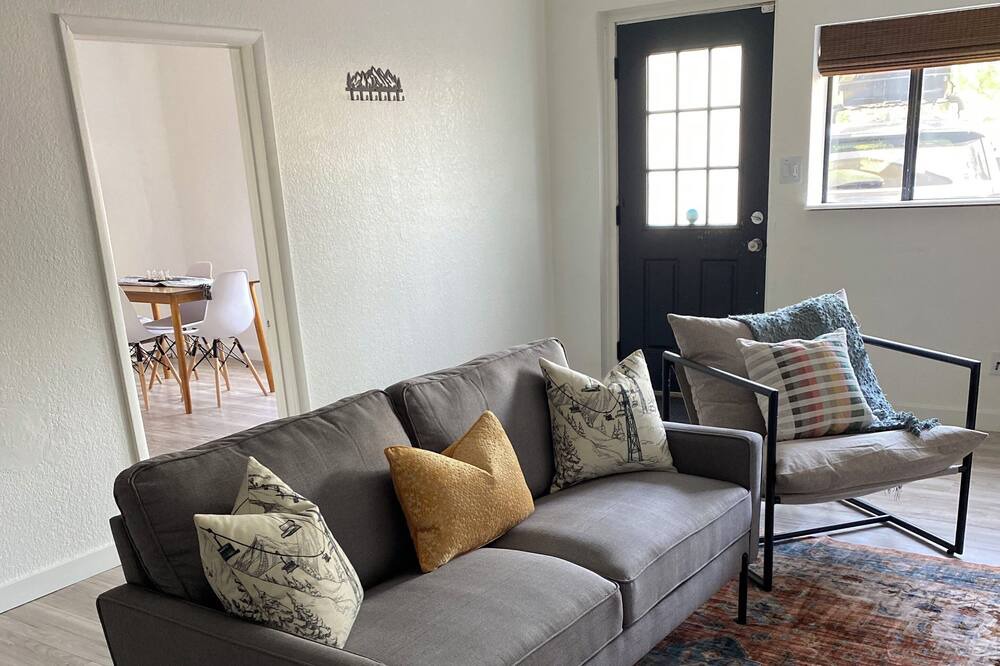 Photo of Livingroom in Durango