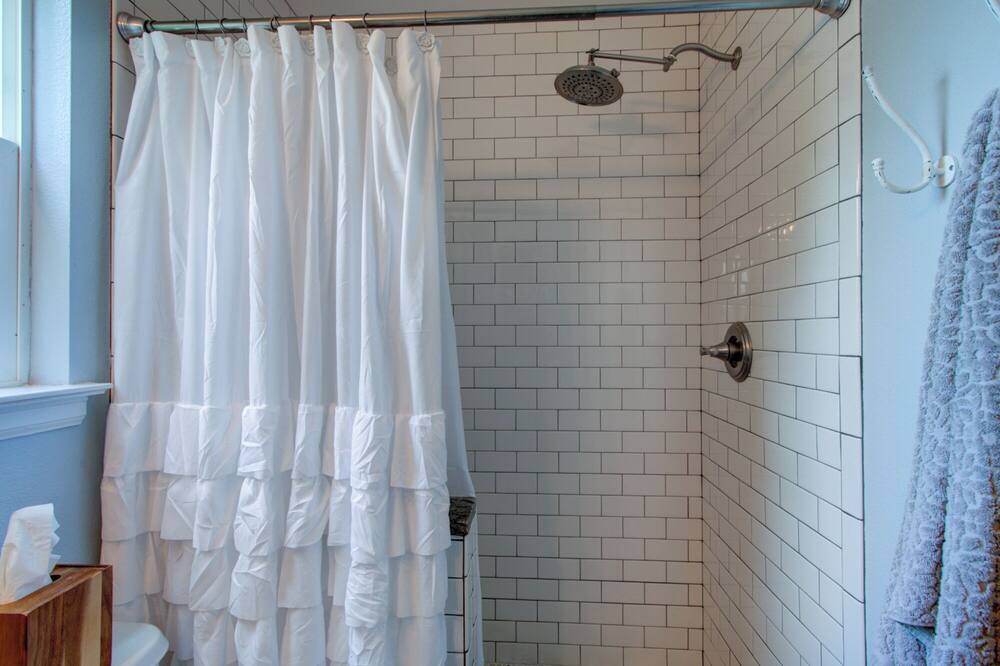 Photo of Bathroom in Longmont