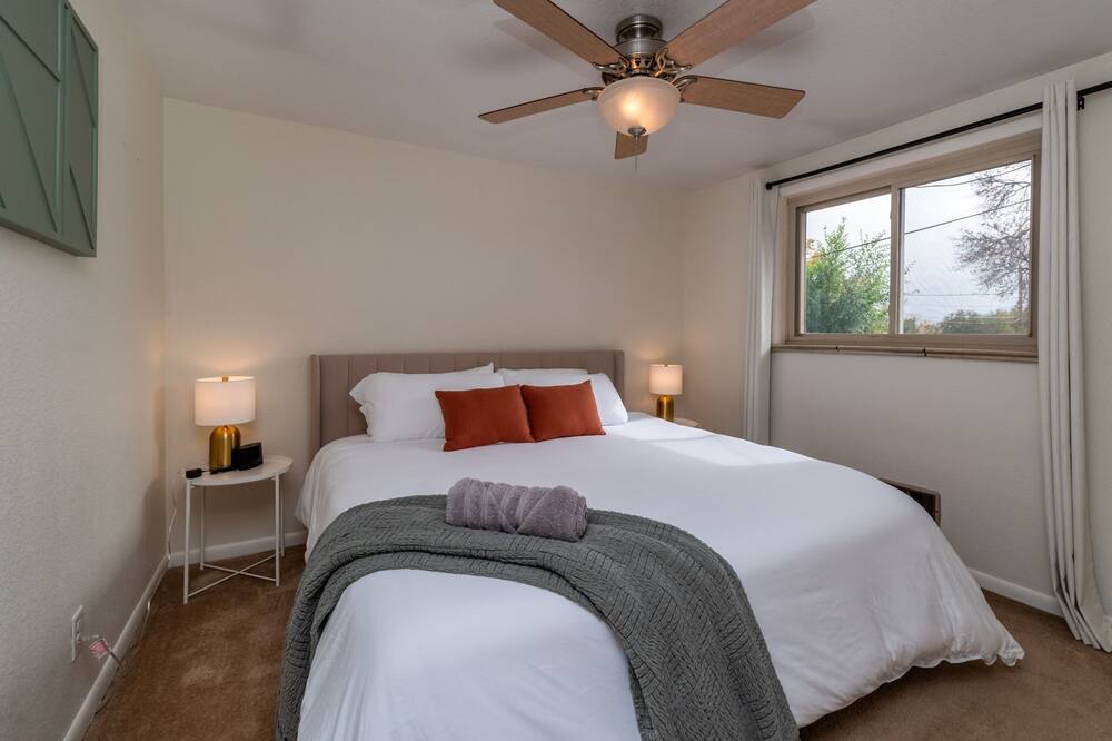 Photo of Bedroom in Arvada Plaza Area