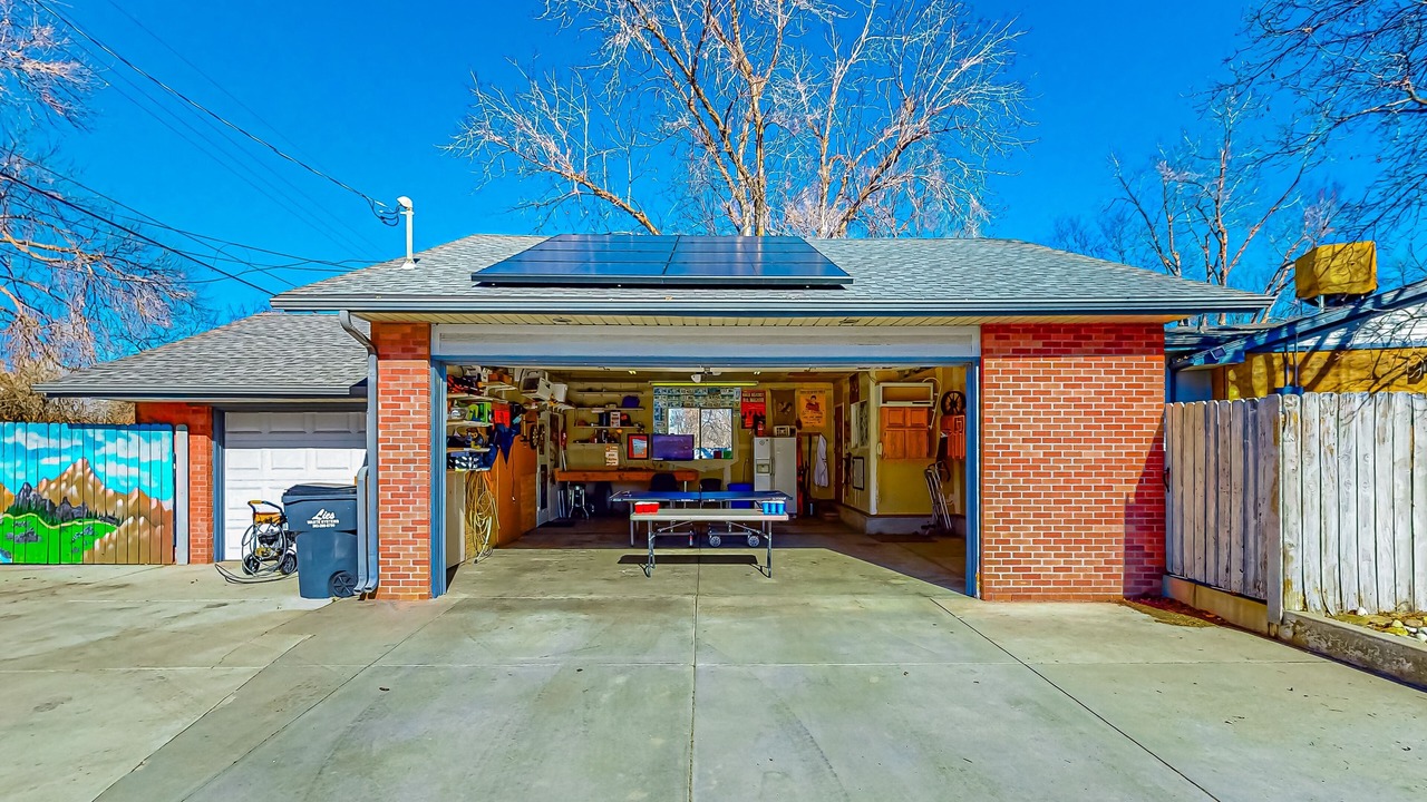 Photo of Outdoor in Englewood