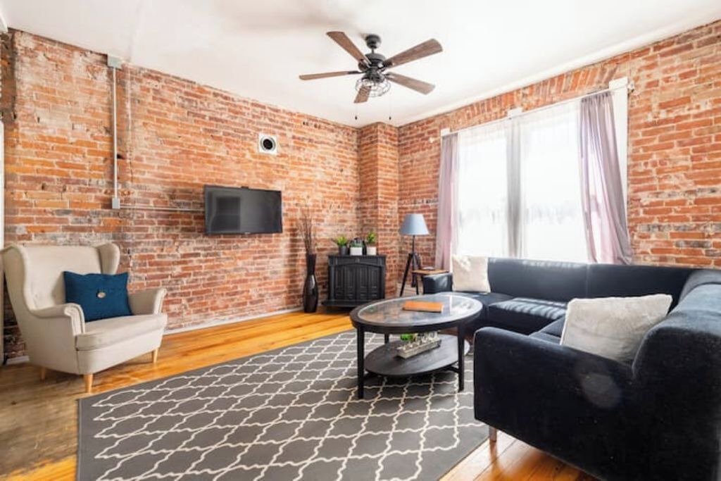 Photo of Livingroom in Curtis Park