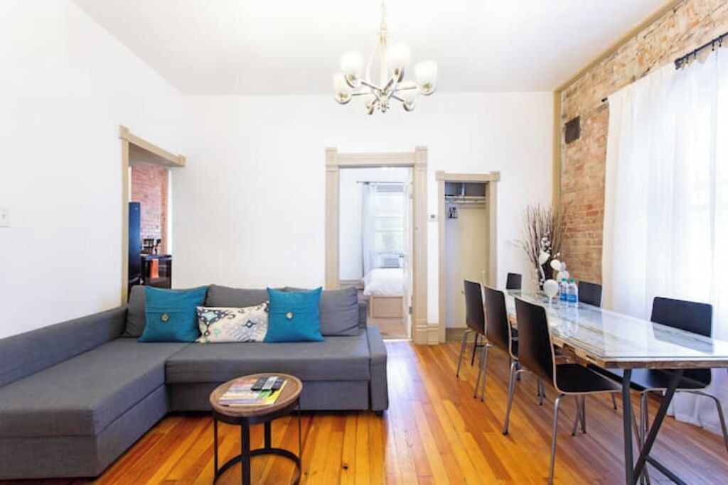 Photo of Livingroom in Curtis Park