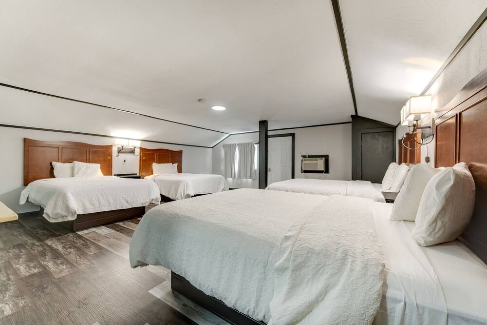 Photo of Bedroom in Lewis