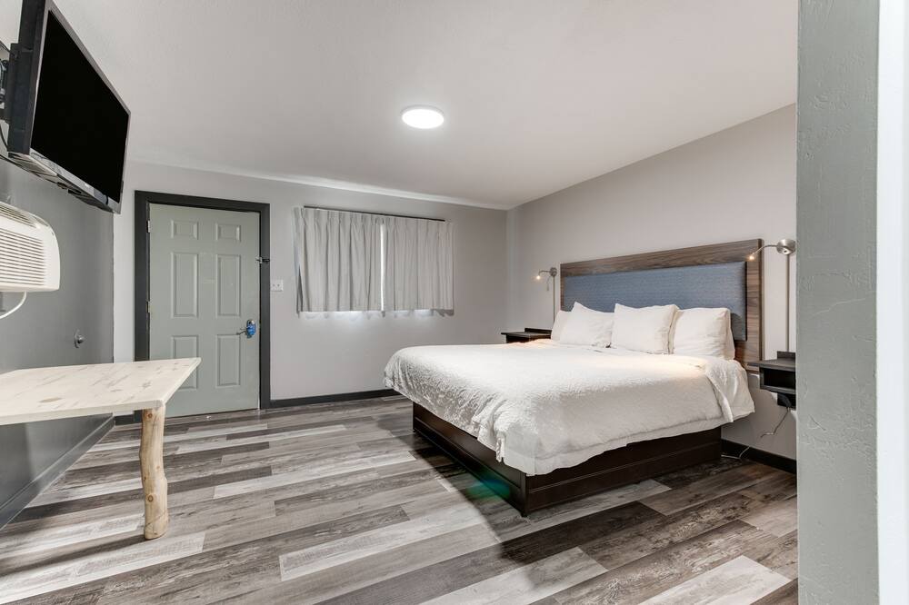 Photo of Bedroom in Lewis