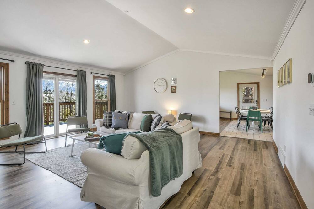 Photo of Livingroom in Cripple Creek