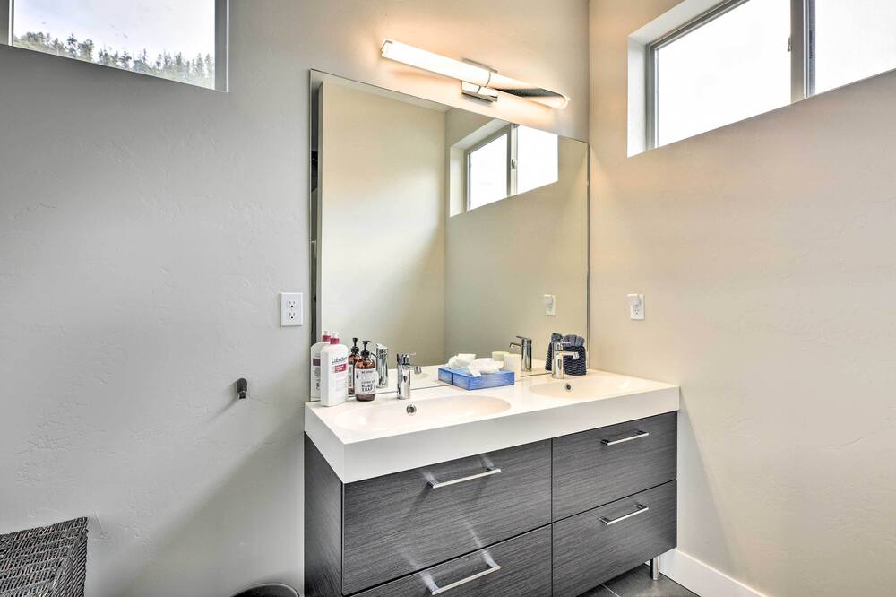 Photo of Bathroom in Durango - Purgatory