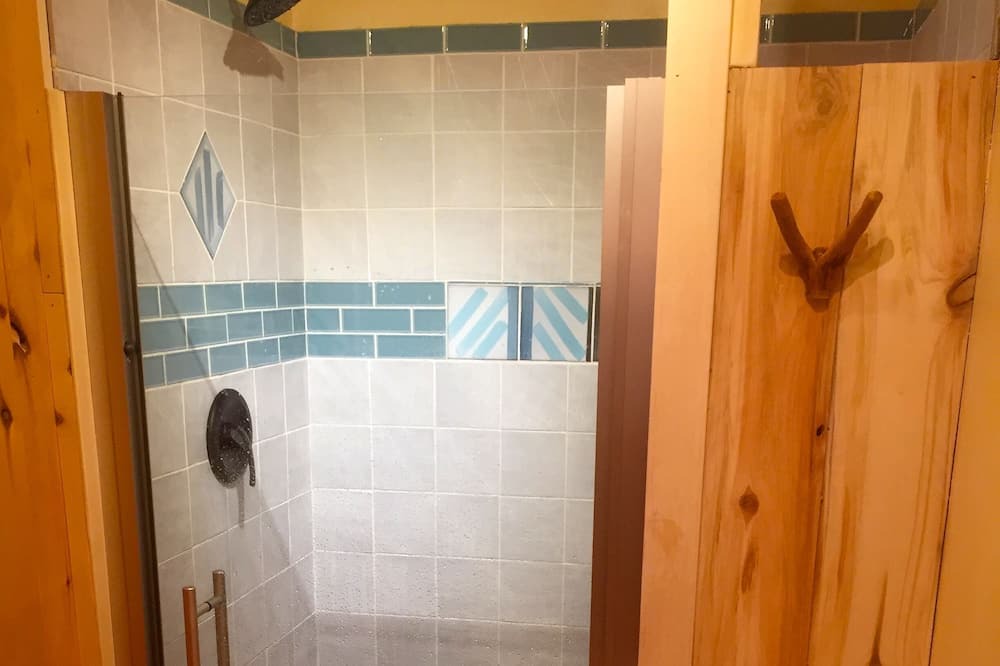 Photo of Bathroom in Missouri Heights