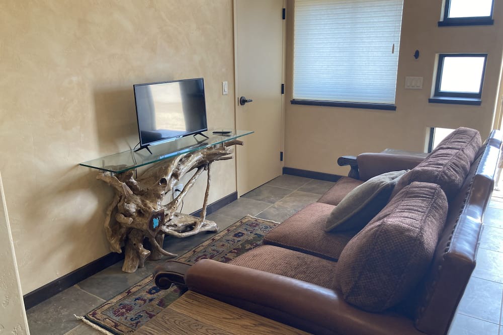 Photo of Livingroom in Marvel