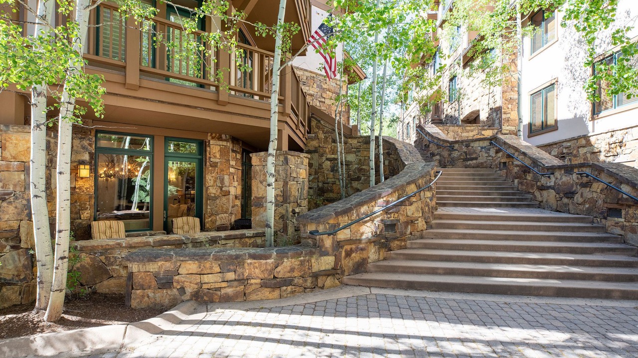 Photo of Outdoor in Edwards