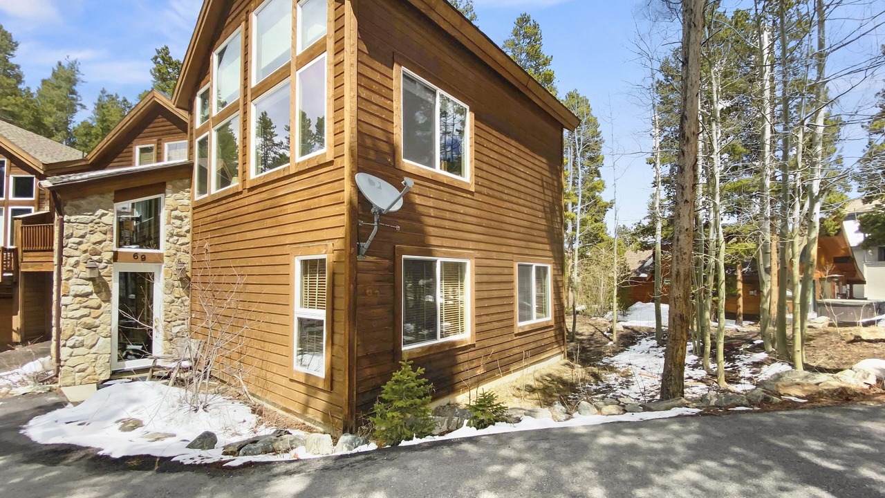Photo of Outdoor in Warrior's Mark West