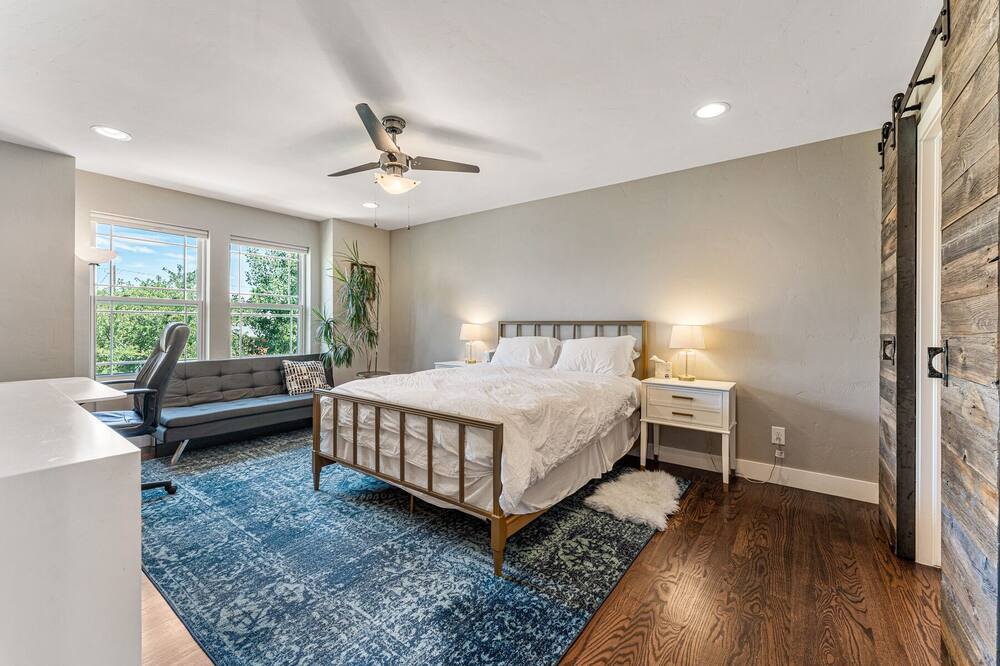 Photo of Bedroom in Whittier