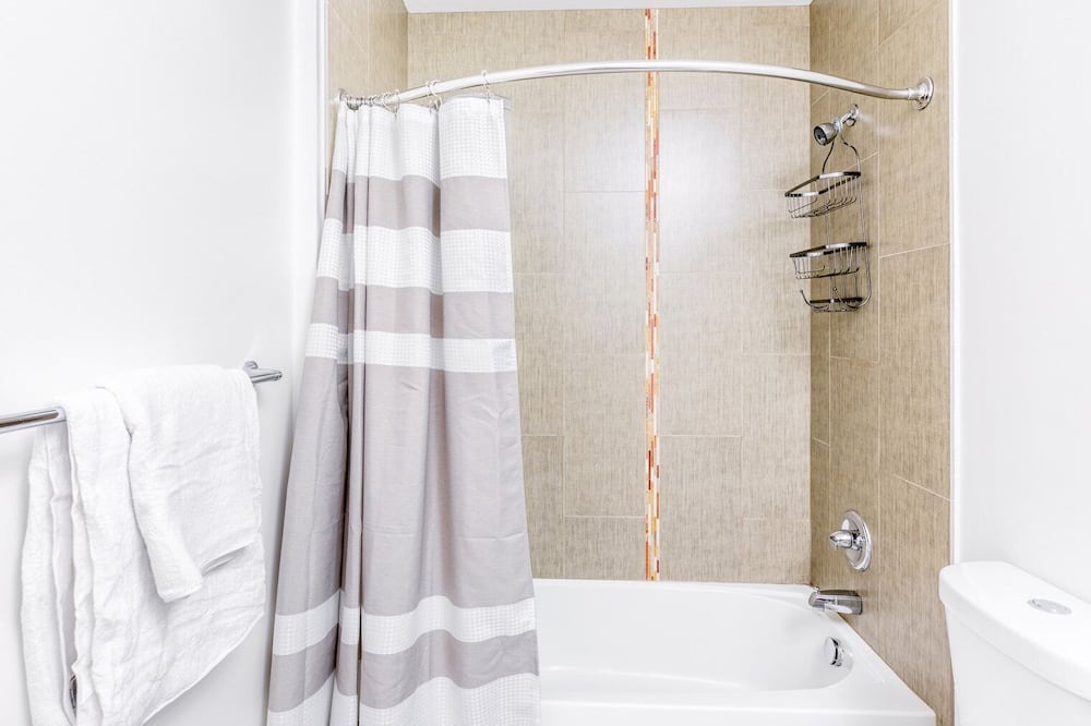 Photo of Bathroom in University Park