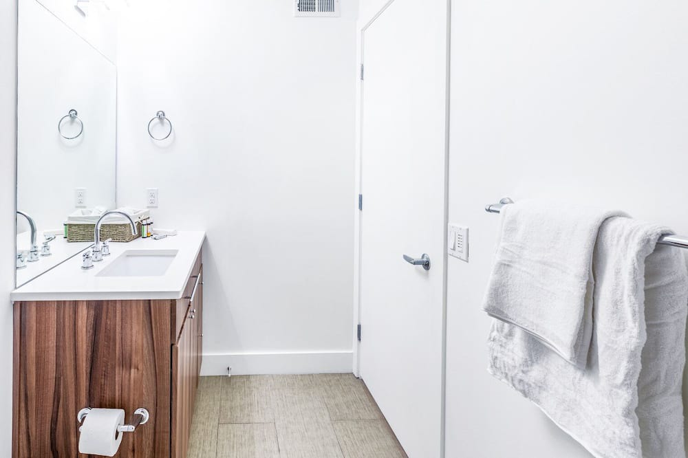 Photo of Bathroom in University Park