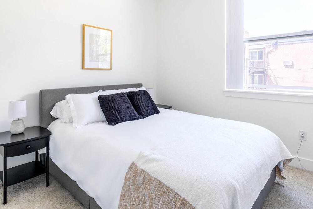 Photo of Bedroom in University Park