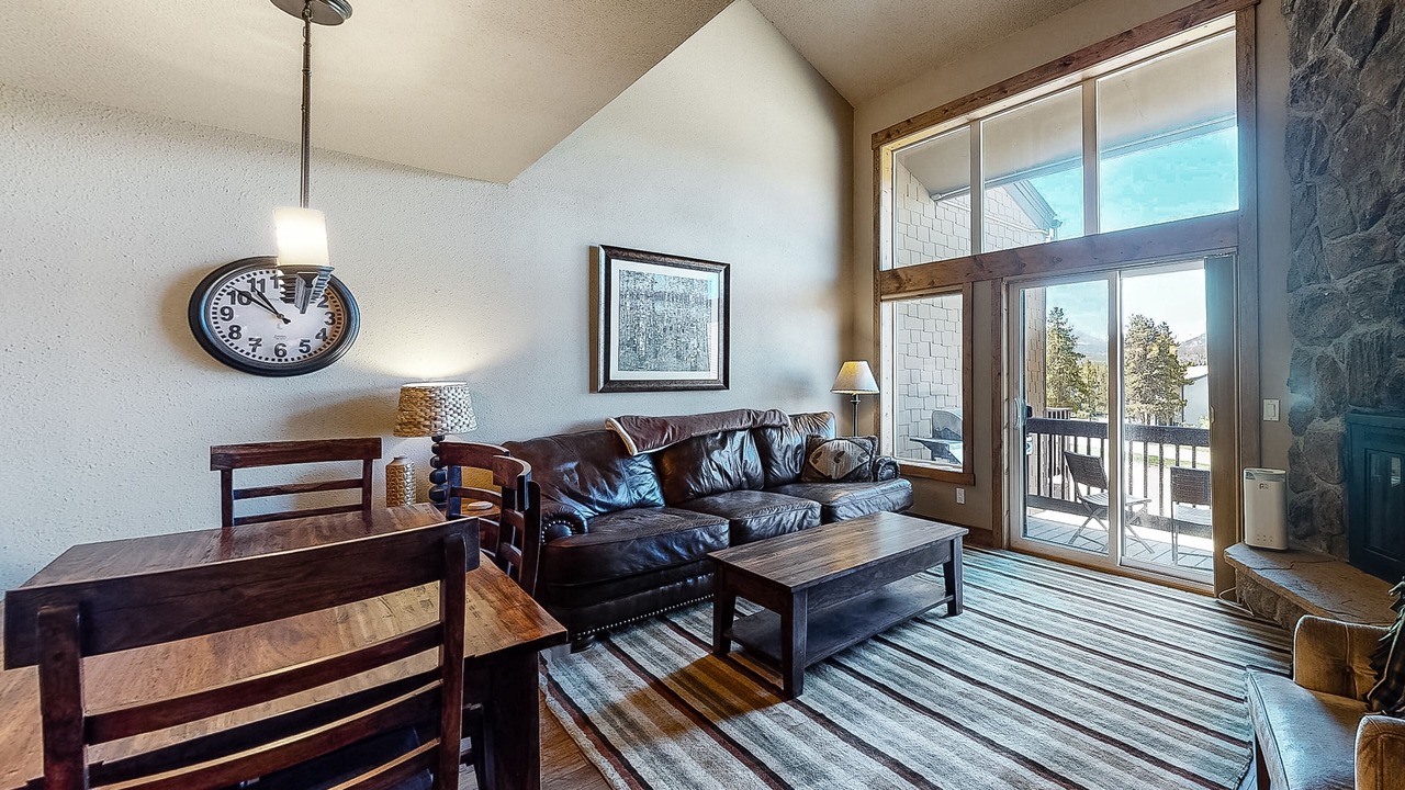 Photo of Livingroom in Fraser