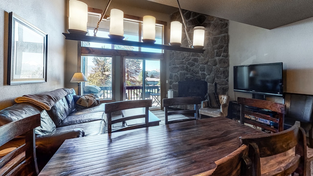 Photo of Livingroom in Fraser