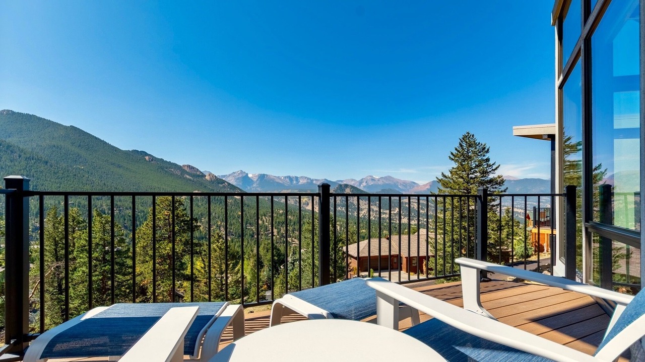 Photo of Patio Balcony in Estes Park