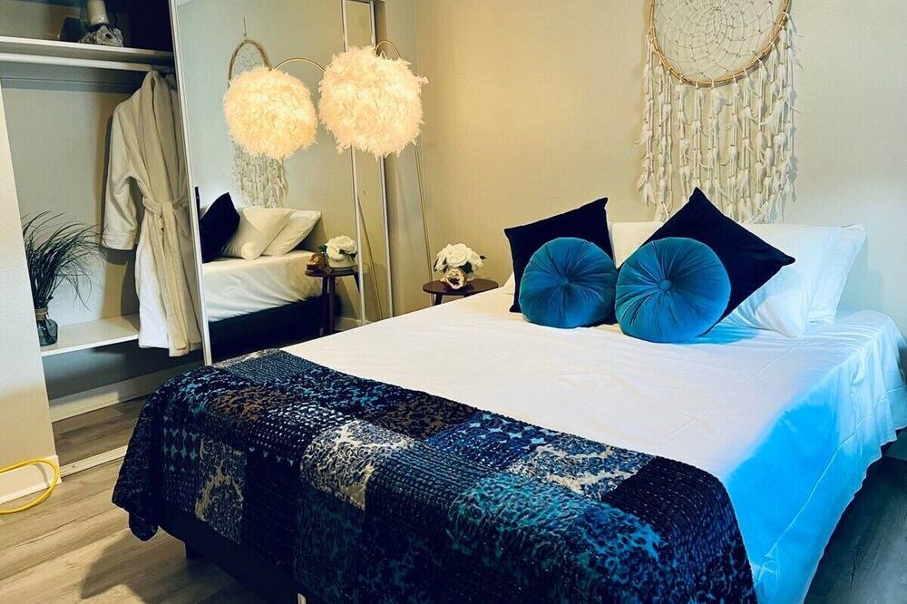 Photo of Bedroom in Gunbarrel