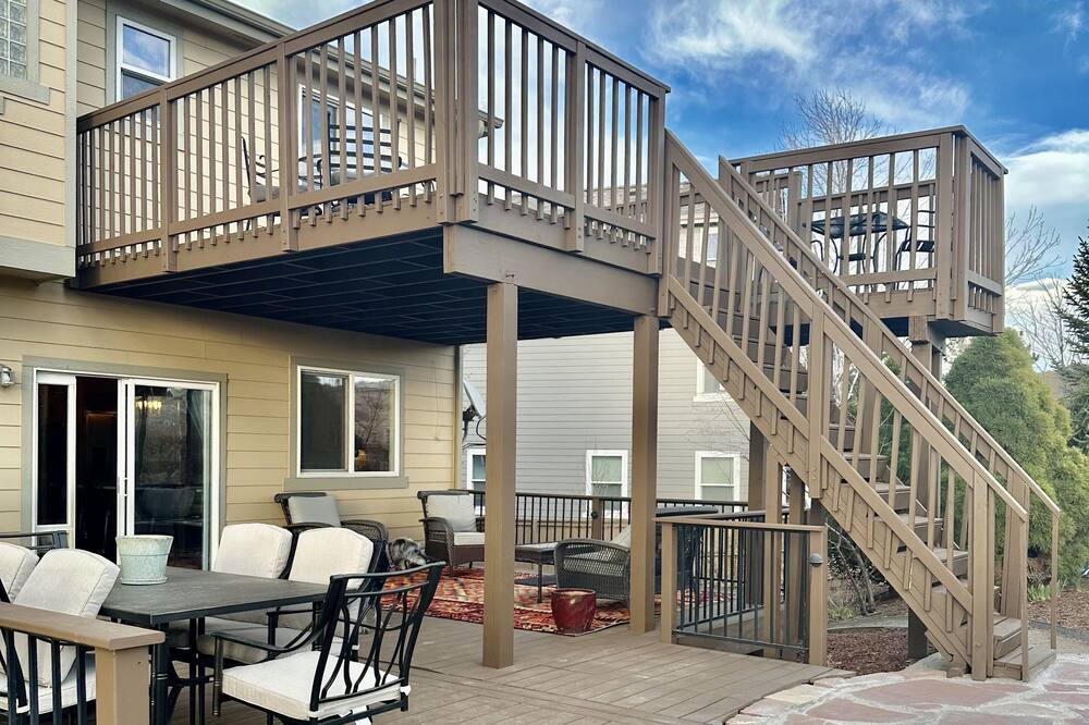 Photo of Outdoor in Southridge
