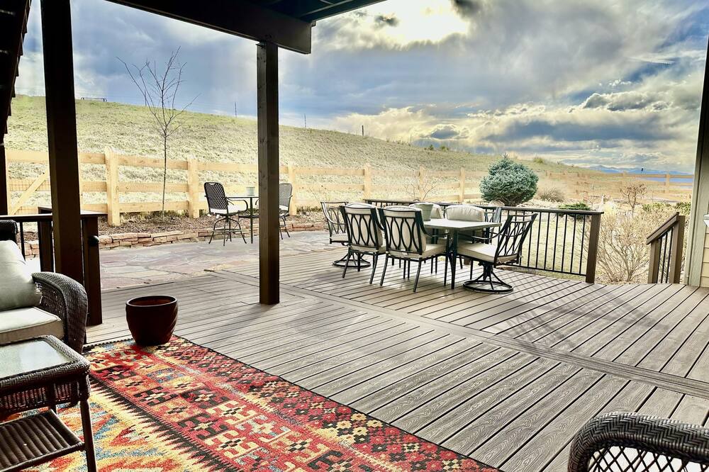 Photo of Outdoor in Southridge