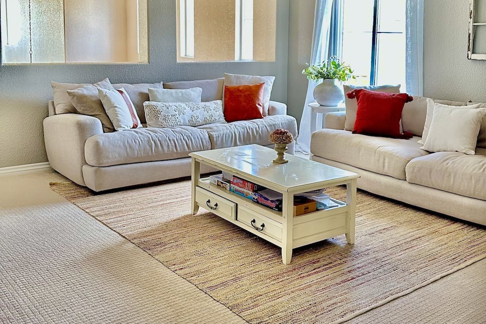 Photo of Livingroom in Southridge
