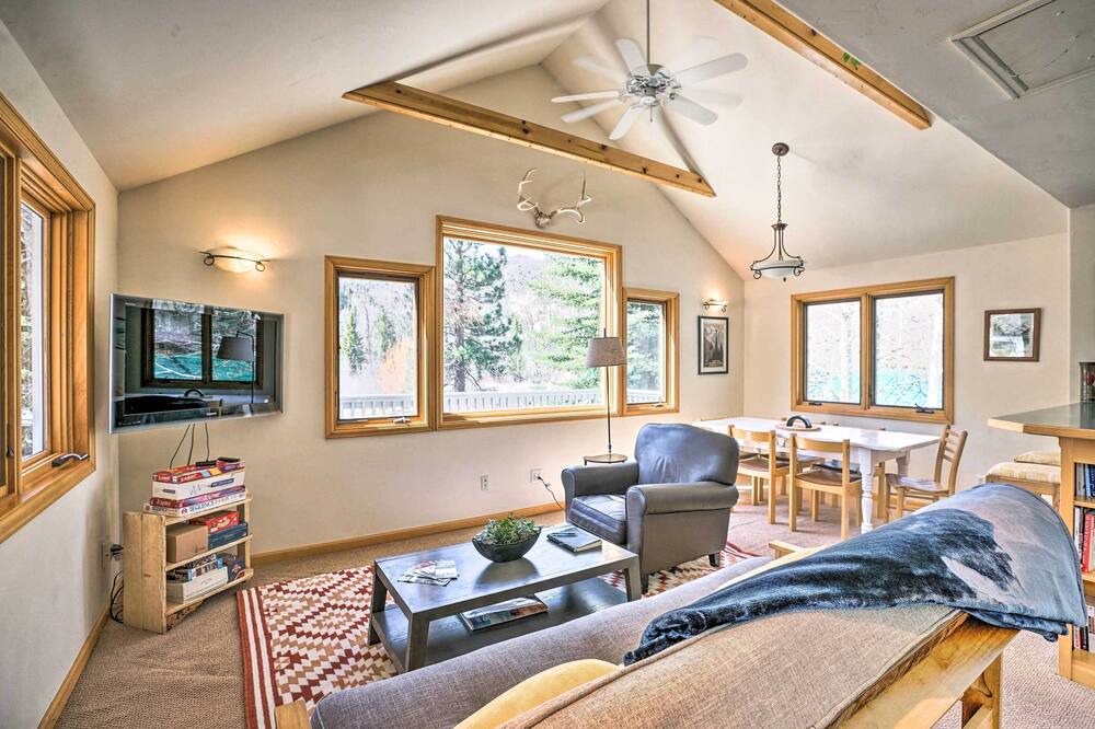 Photo of Bedroom in Redstone