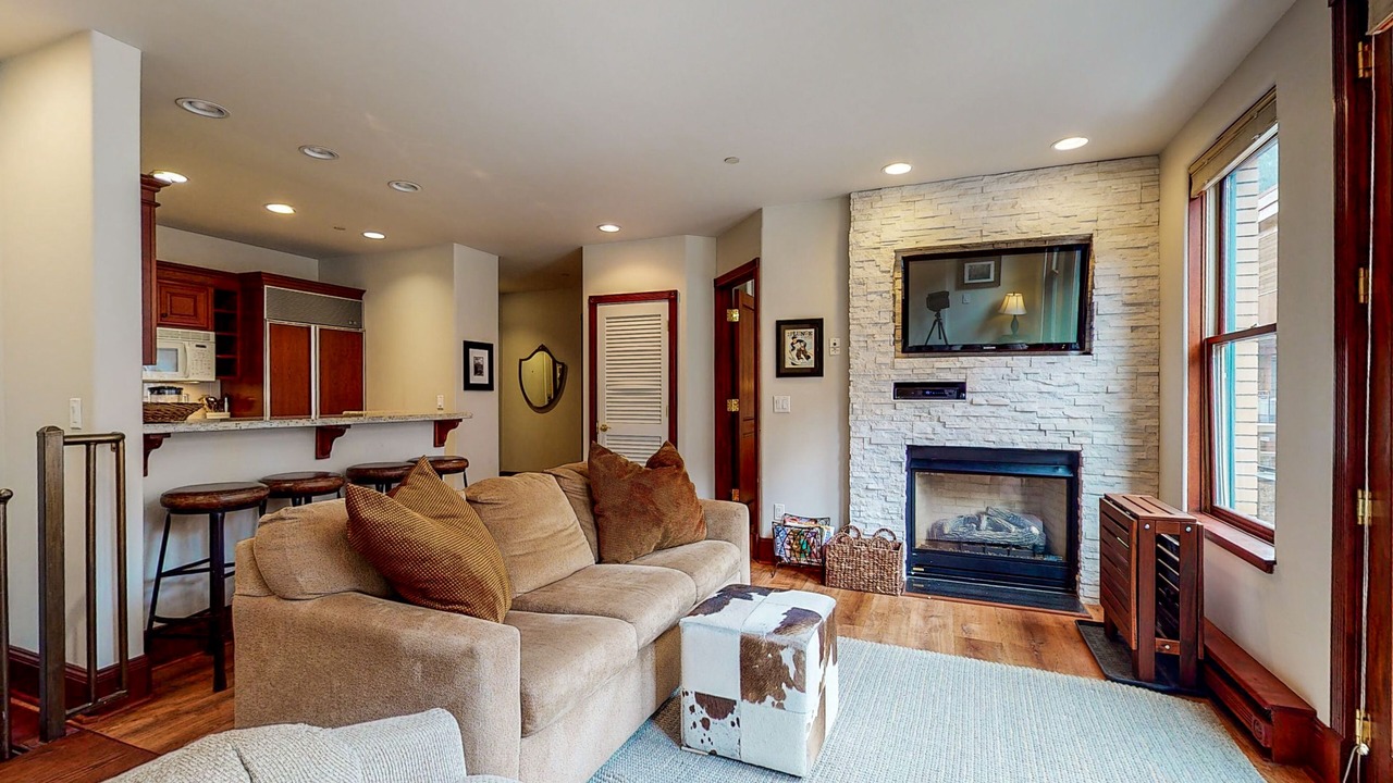 Photo of Livingroom in Telluride
