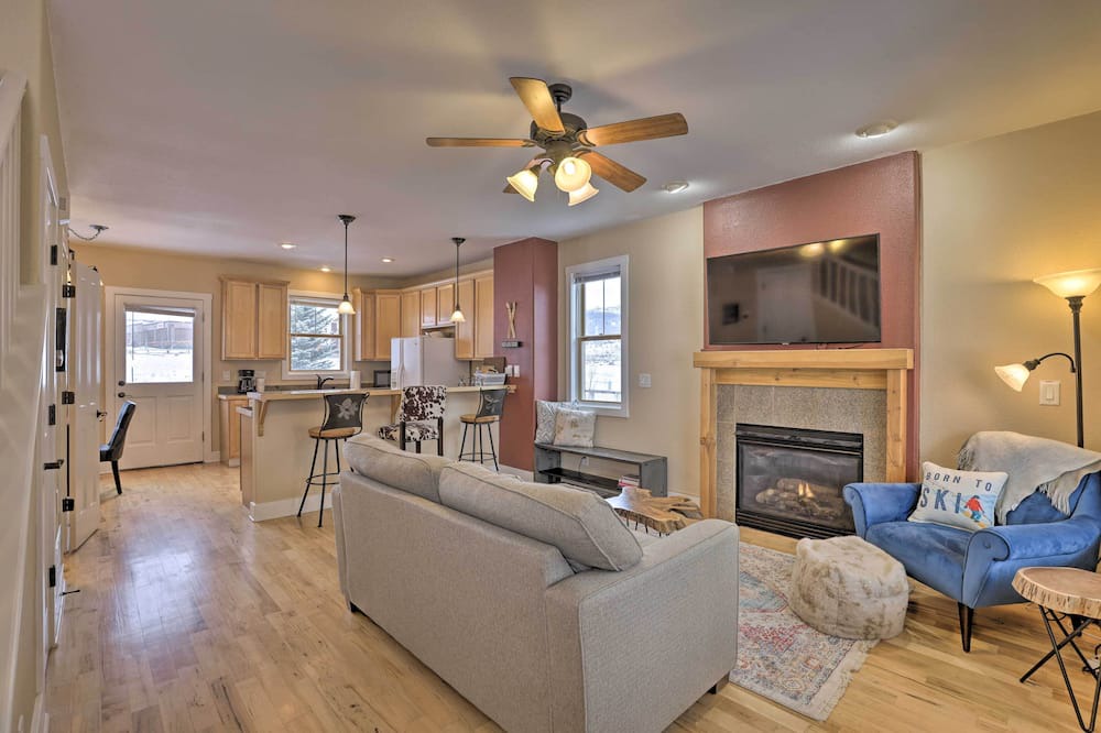 Photo of Bedroom in Grand Elk Ranch