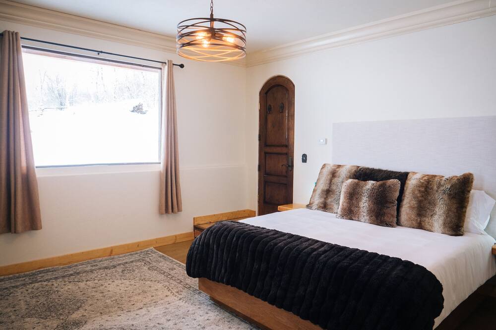 Photo of Bedroom in Carbondale